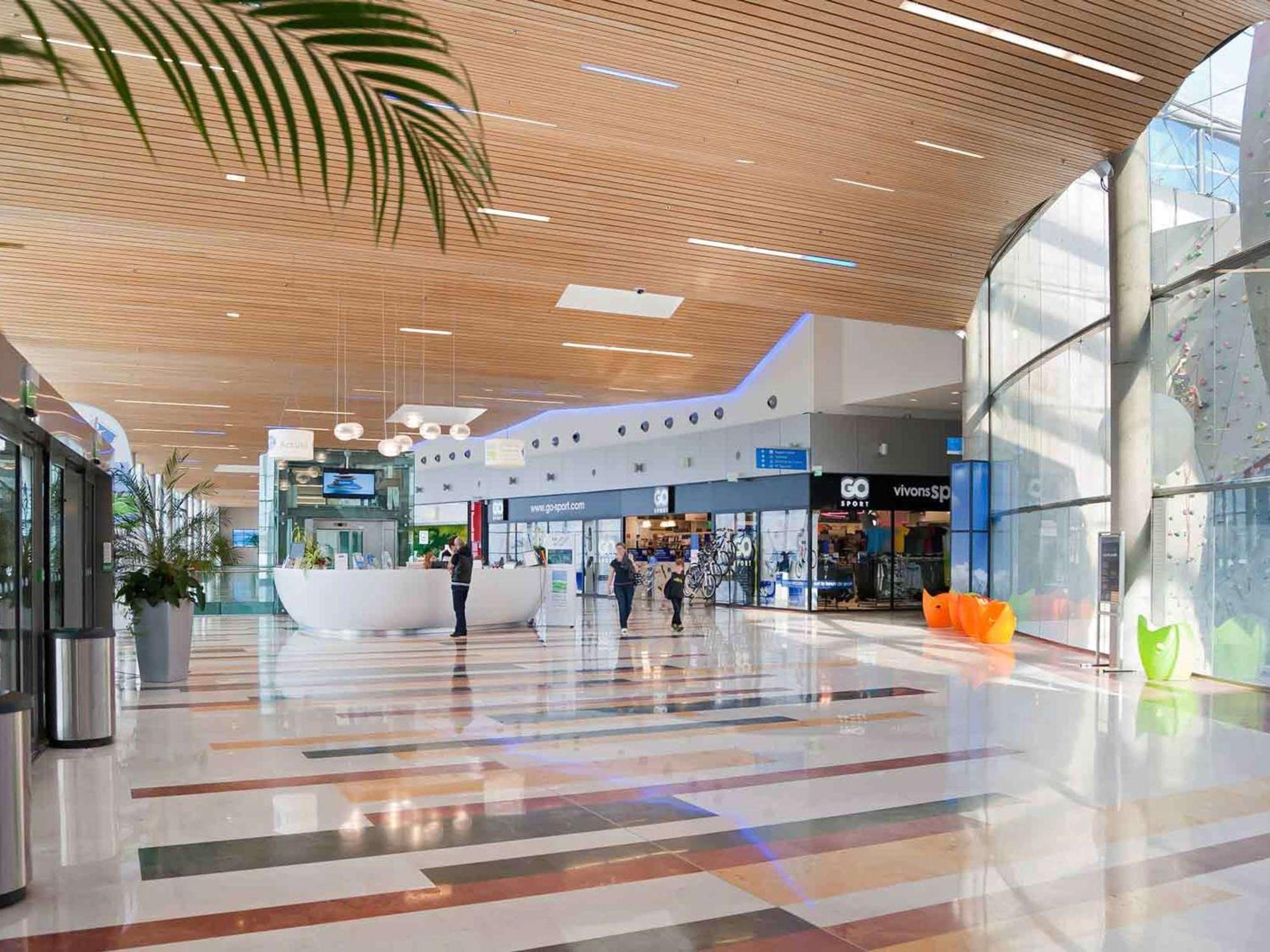 ibis Styles Saint Julien en Genevois Vitam Neydens Buitenkant foto